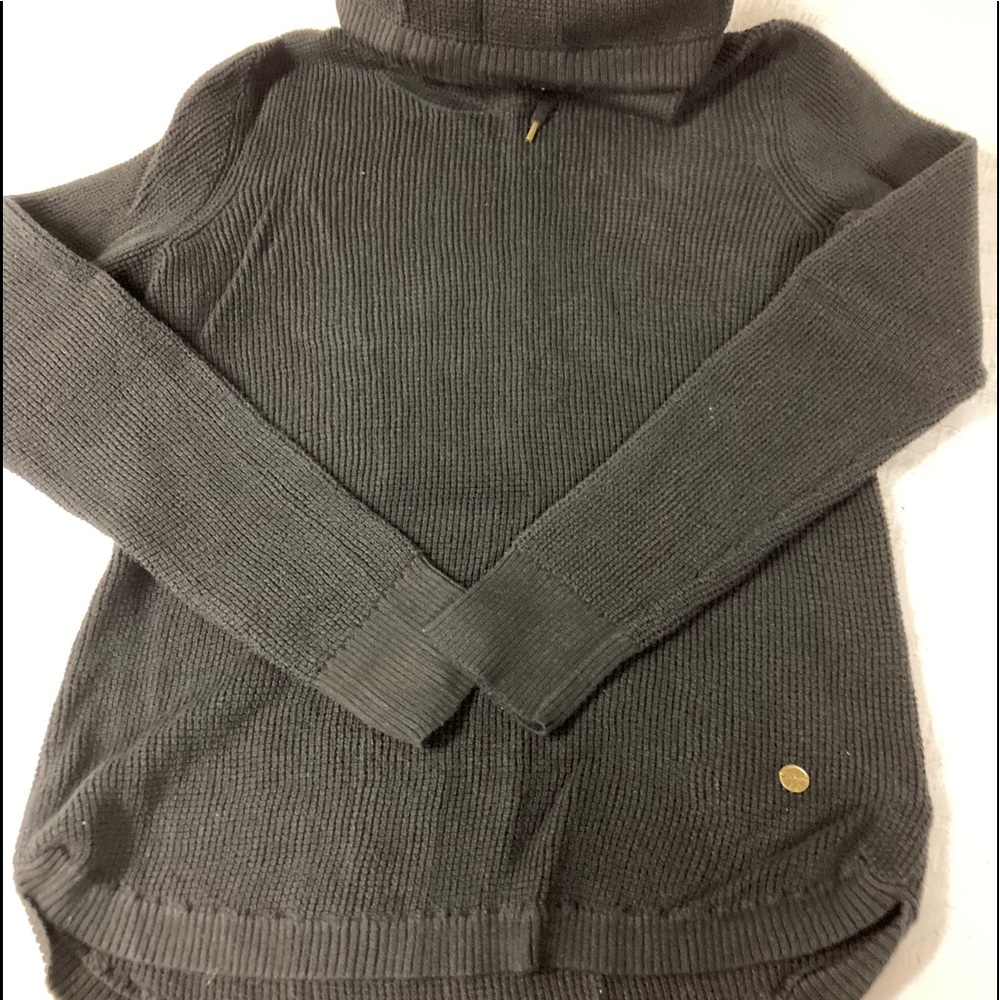 Comfy black knit turtleneck. Size small.
